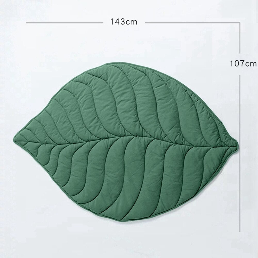 Leaf Shaped Blanket for Pets