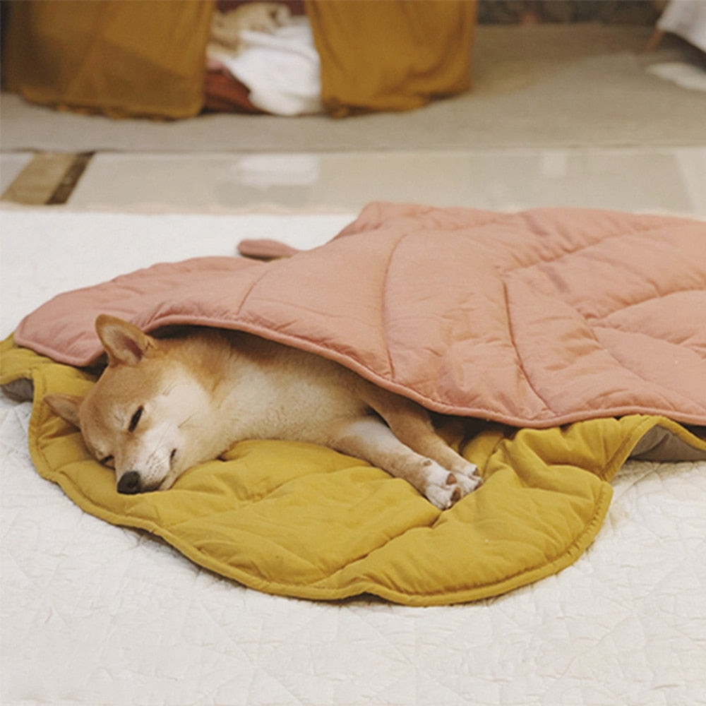 Leaf Shaped Blanket for Dogs