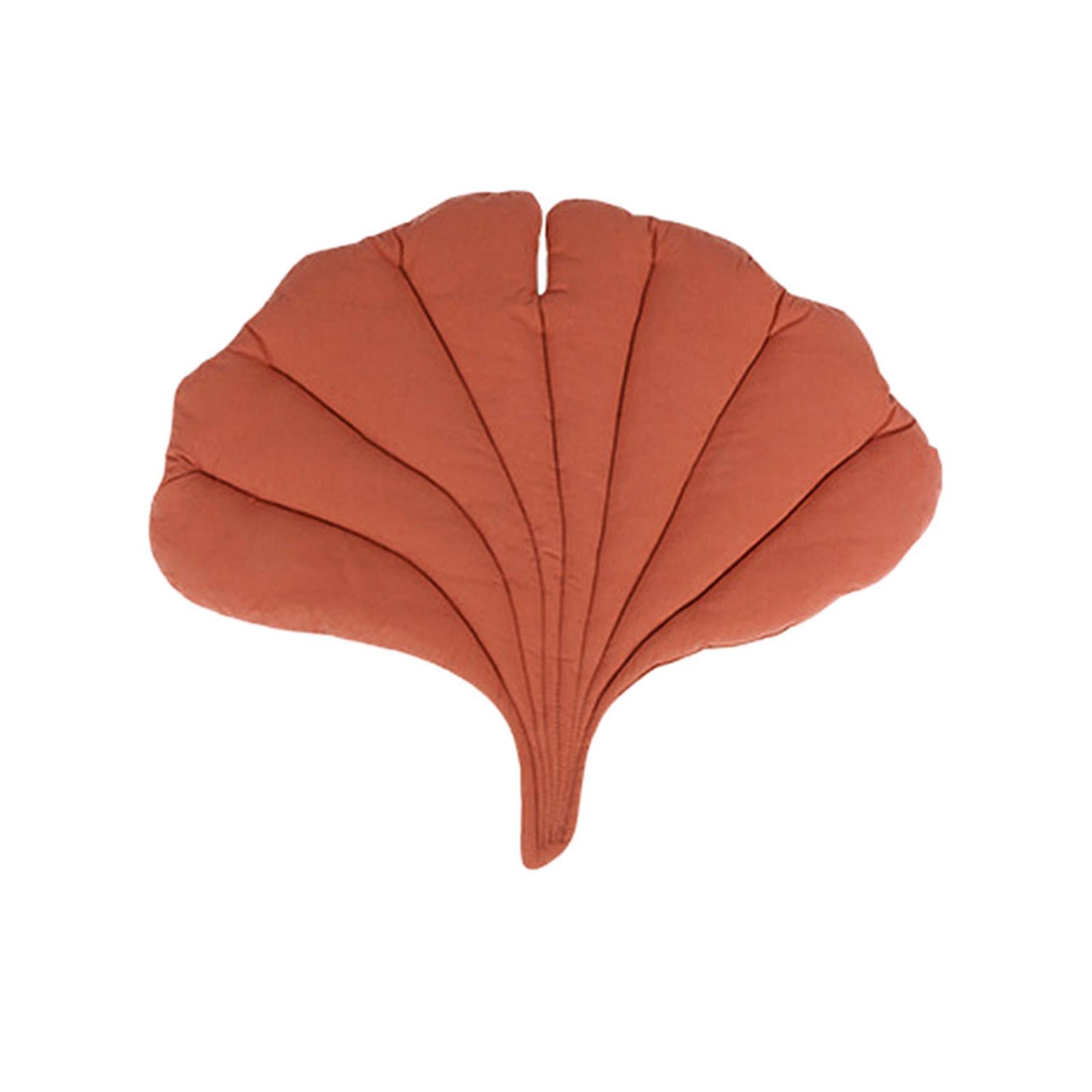 Leaf Shaped Blanket for Pets